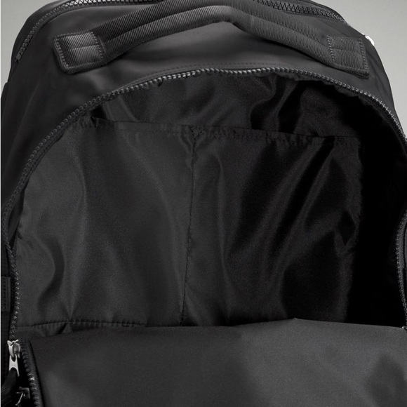 Lululemon Athletica Black Crew Backpack 22L - Picture 4 of 7